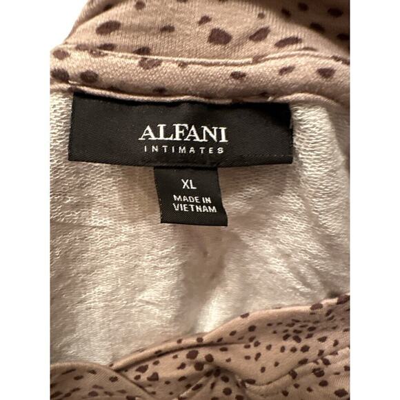 Alfani Intimates Women's Animal Print V-Neck & Shorts Pajama Set Sz XL Tan Brown - Picture 7 of 8